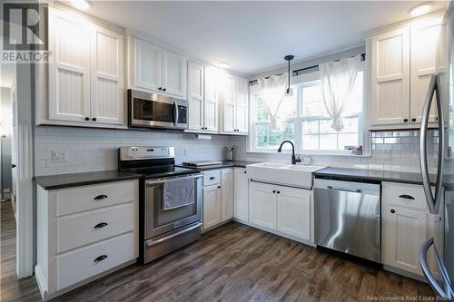 101 Nerepis Road, Grand Bay-Westfield, NB - Indoor Photo Showing Kitchen