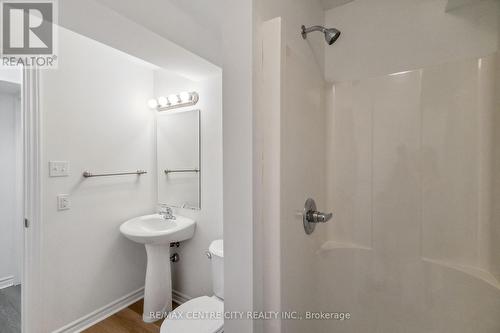 Lower level bathroom - 82 - 1059 Whetherfield Street, London, ON - Indoor Photo Showing Bathroom