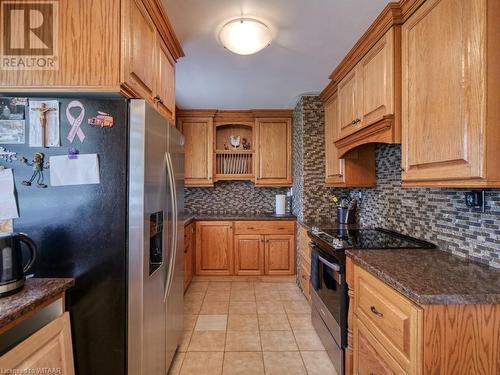 203 Orchard Road, Woodstock, ON - Indoor Photo Showing Kitchen