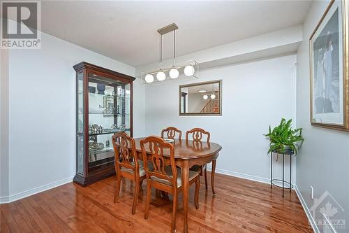 164 Deercroft Avenue, Ottawa, ON - Indoor Photo Showing Dining Room