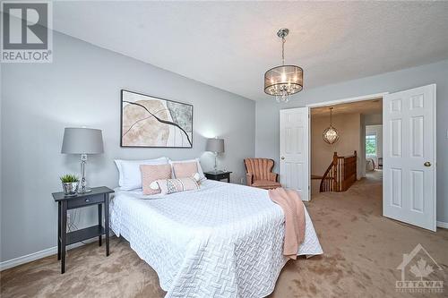 164 Deercroft Avenue, Ottawa, ON - Indoor Photo Showing Bedroom