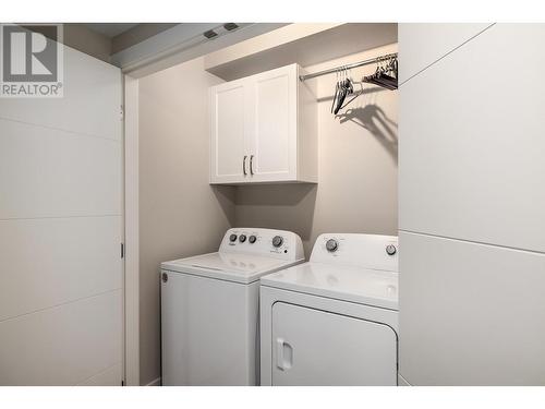 2818 Copper Ridge Drive, West Kelowna, BC - Indoor Photo Showing Laundry Room