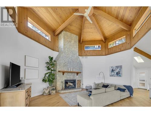 1446 Scott Crescent, West Kelowna, BC - Indoor With Fireplace