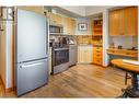 101 Village Centre Court Unit# 331, Vernon, BC  - Indoor Photo Showing Kitchen 