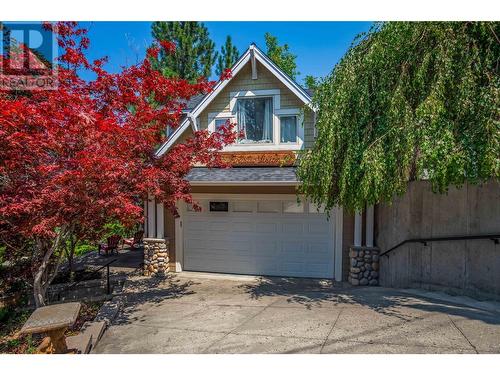 405 Viewcrest Road, Kelowna, BC - Outdoor