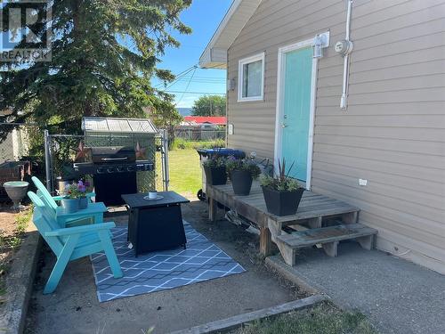 317 100 Avenue, Dawson Creek, BC - Outdoor With Exterior