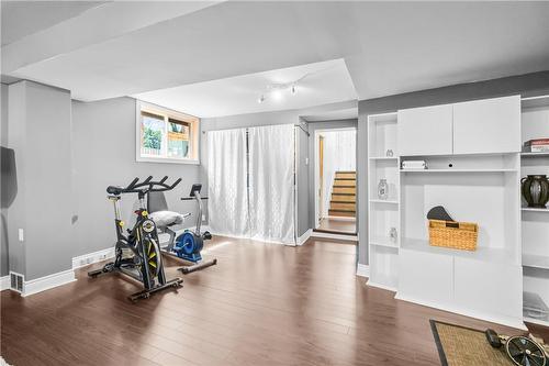 5407 Murray Crescent, Burlington, ON - Indoor Photo Showing Gym Room