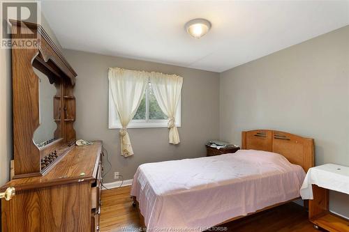 2681 Sierra Drive, Windsor, ON - Indoor Photo Showing Bedroom