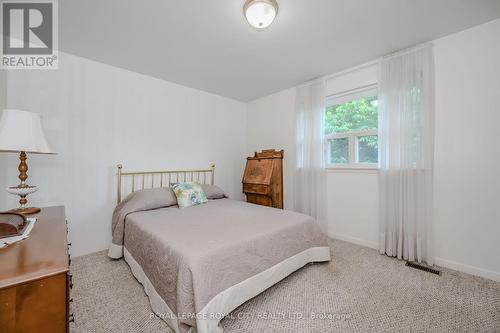 153 Anne Boulevard, Milton, ON - Indoor Photo Showing Bedroom