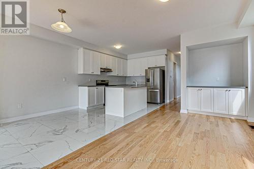 734 Khalsa Drive, Woodstock, ON - Indoor Photo Showing Kitchen With Stainless Steel Kitchen