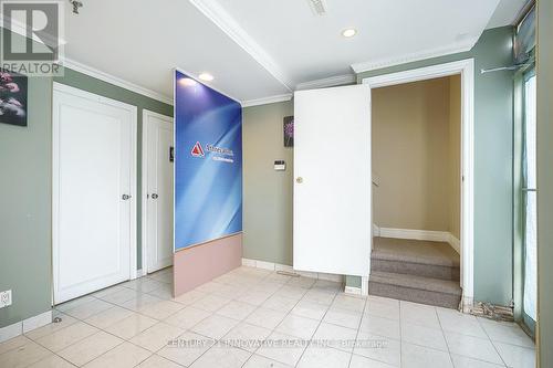 8 - 110 Ironside Crescent, Toronto, ON 