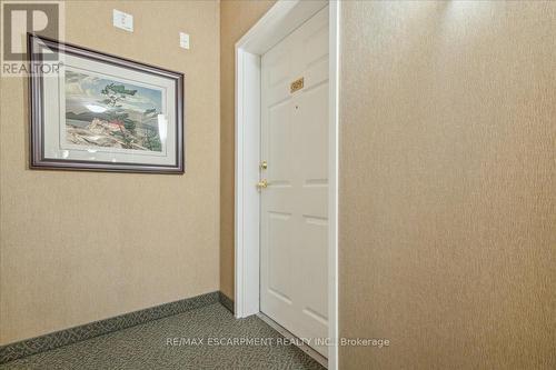 509 - 1499 Nottinghill Gate, Oakville (Glen Abbey), ON - Indoor Photo Showing Other Room