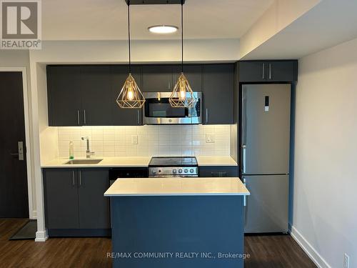 313 - 38 Monte Kwinter Court, Toronto (Clanton Park), ON - Indoor Photo Showing Kitchen