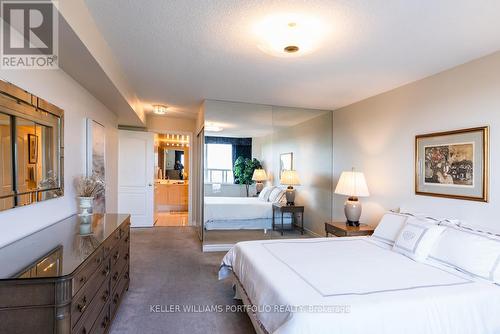 1708 - 265 Ridley Boulevard, Toronto (Bedford Park-Nortown), ON - Indoor Photo Showing Bedroom