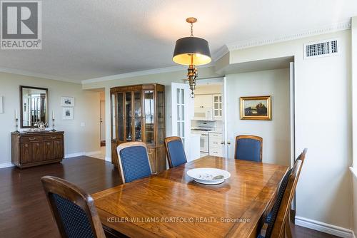 1708 - 265 Ridley Boulevard, Toronto (Bedford Park-Nortown), ON - Indoor Photo Showing Dining Room