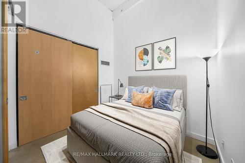 401 - 135 Dalhousie Street, Toronto (Church-Yonge Corridor), ON - Indoor Photo Showing Bedroom