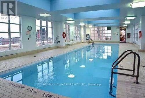 401 - 135 Dalhousie Street, Toronto (Church-Yonge Corridor), ON - Indoor Photo Showing Other Room With In Ground Pool