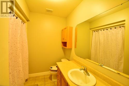 11 Hoyles Road, Carbonear, NL - Indoor Photo Showing Bathroom