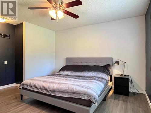 9465 Angus Drive, Coldstream, BC - Indoor Photo Showing Bedroom