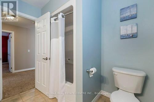 251 Farley Drive, Guelph (Pine Ridge), ON - Indoor Photo Showing Bathroom