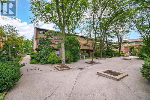 59 - 2035 South Millway, Mississauga (Erin Mills), ON - Outdoor