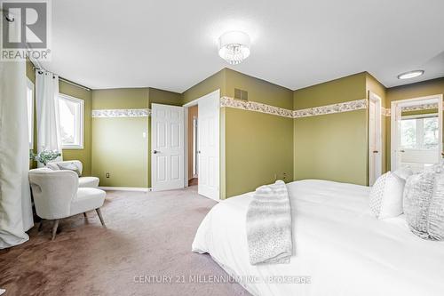 16 Brownridge Court, Brampton, ON - Indoor Photo Showing Bedroom