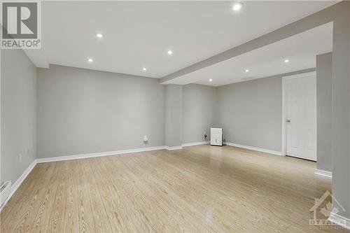 29 Pixley Private, Ottawa, ON - Indoor Photo Showing Other Room