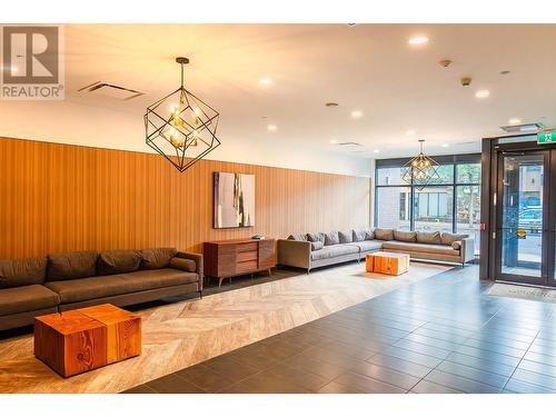 1471 St Paul Street Unit# 708, Kelowna, BC - Indoor Photo Showing Living Room