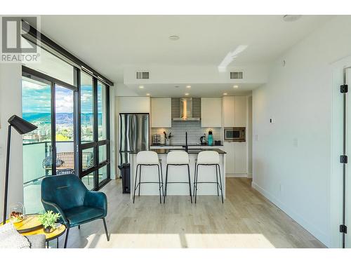 1471 St Paul Street Unit# 708, Kelowna, BC - Indoor Photo Showing Kitchen