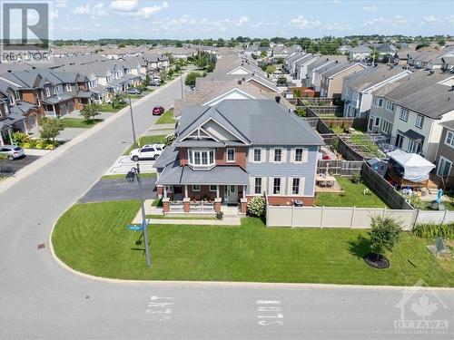 401 Meadowhawk Crescent, Ottawa, ON - Outdoor With Facade