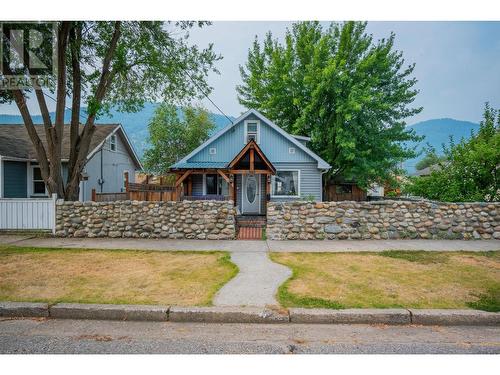 2162 Sixth  Avenue, Trail, BC - Outdoor