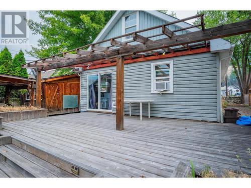 2162 Sixth  Avenue, Trail, BC - Outdoor With Deck Patio Veranda