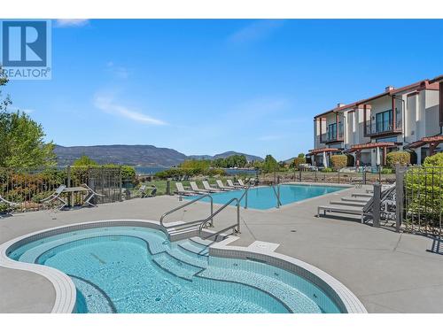 3756 Lakeshore Road Unit# 18, Kelowna, BC - Outdoor With In Ground Pool