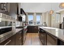 3756 Lakeshore Road Unit# 18, Kelowna, BC  - Indoor Photo Showing Kitchen With Upgraded Kitchen 