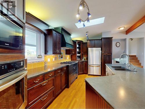 6806 97Th Street, Osoyoos, BC - Indoor Photo Showing Kitchen With Stainless Steel Kitchen With Double Sink