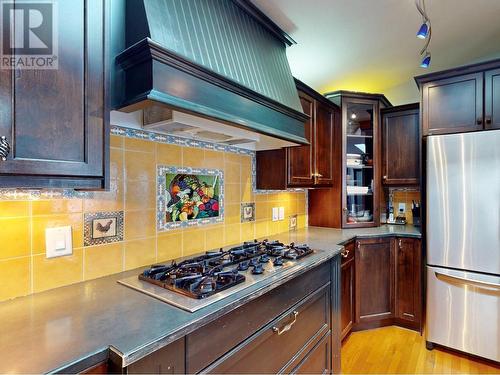 6806 97Th Street, Osoyoos, BC - Indoor Photo Showing Kitchen