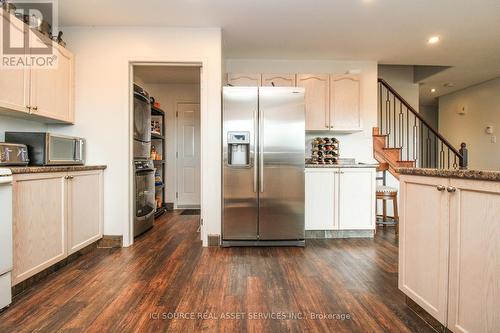 260 O'Dette Road, Peterborough (Monaghan), ON - Indoor Photo Showing Kitchen