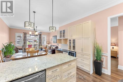 78 Angela Crescent, Niagara-On-The-Lake, ON - Indoor Photo Showing Kitchen