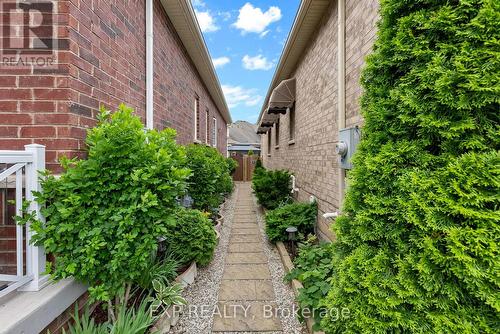 78 Angela Crescent, Niagara-On-The-Lake, ON - Outdoor