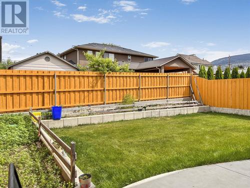 1473 Duncan Avenue, Penticton, BC - Outdoor