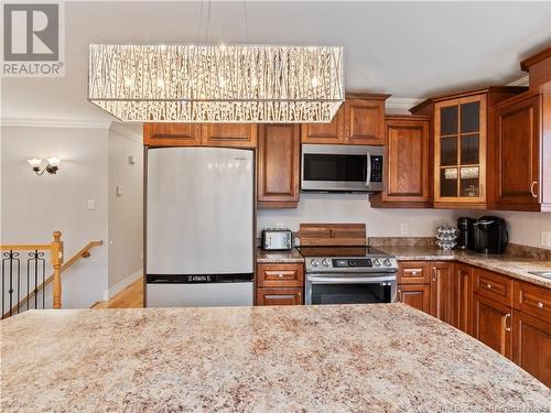 47 Gillespie, Dieppe, NB - Indoor Photo Showing Kitchen