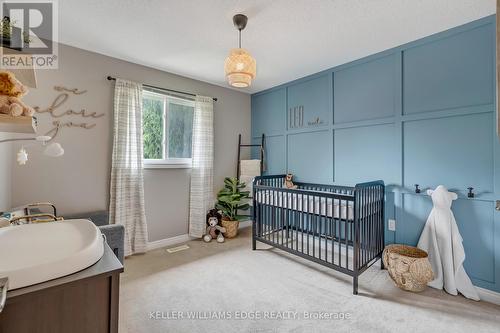 6 Liddycoat Lane, Hamilton (Ancaster), ON - Indoor Photo Showing Bedroom