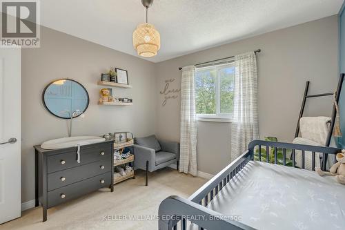 6 Liddycoat Lane, Hamilton (Ancaster), ON - Indoor Photo Showing Bedroom