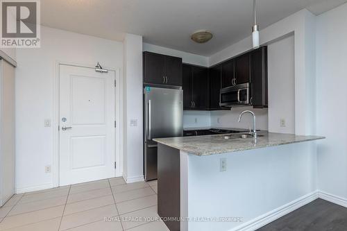 1106 - 7730 Kipling Avenue, Vaughan (Vaughan Grove), ON - Indoor Photo Showing Kitchen