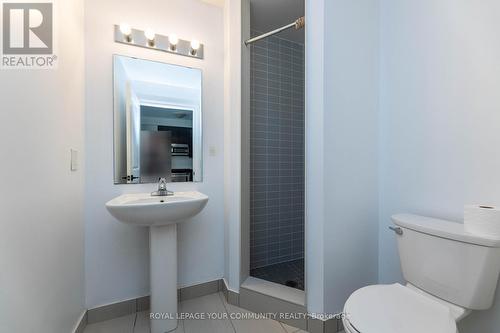 1106 - 7730 Kipling Avenue, Vaughan (Vaughan Grove), ON - Indoor Photo Showing Bathroom