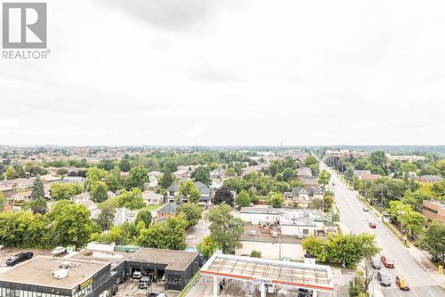 1106 - 7730 Kipling Avenue, Vaughan, ON - Outdoor With View