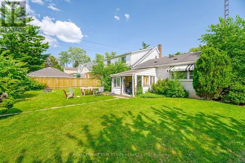 2149 Caroline Street, Burlington (Brant), ON - Outdoor