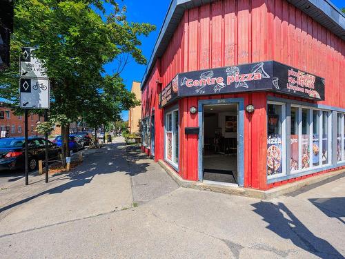 Photo aÃ©rienne - 1980  - 1992 Rue Wellington, Montréal (Le Sud-Ouest), QC - Outdoor