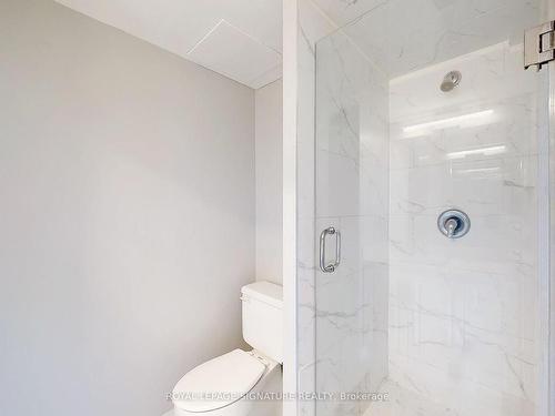 E26-288 Mill Rd, Toronto, ON - Indoor Photo Showing Bathroom