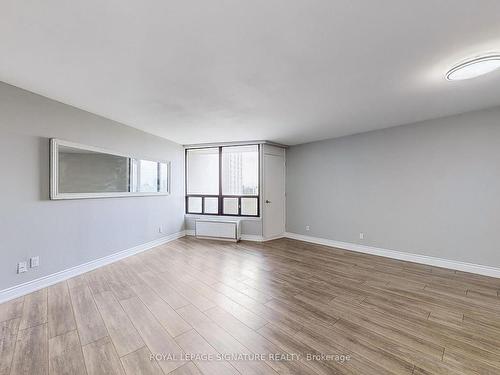 E26-288 Mill Rd, Toronto, ON - Indoor Photo Showing Other Room